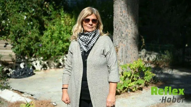 Kuşadası’nda Bir Evden 6 Kamyon Atık Çıkarıldı