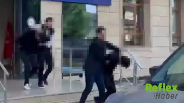 Zeytinburnu'nda Alacak Tartışması Bıçaklı Saldırıya Dönüştü