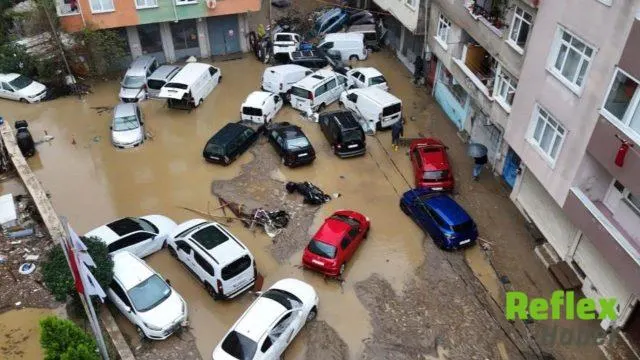 İ̇stanbul’daki Selde Can Kaybı Dörde Yükseldi