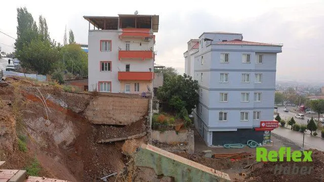 Kahramanmaraş’ta Çöken Yol İ̇çin 36 Gündür Bekleyiş Sürüyor