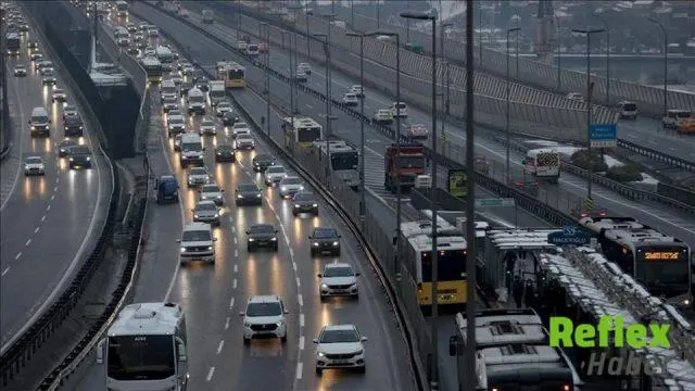 İ̇stanbul'da Akşam Trafiği Yüzde 83'e Ulaştı