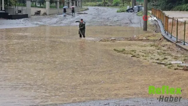 Zonguldak Çaydamar Sanayi Sitesi'nde su baskını: Atölyeleri su bastı | VİDEO İZLE