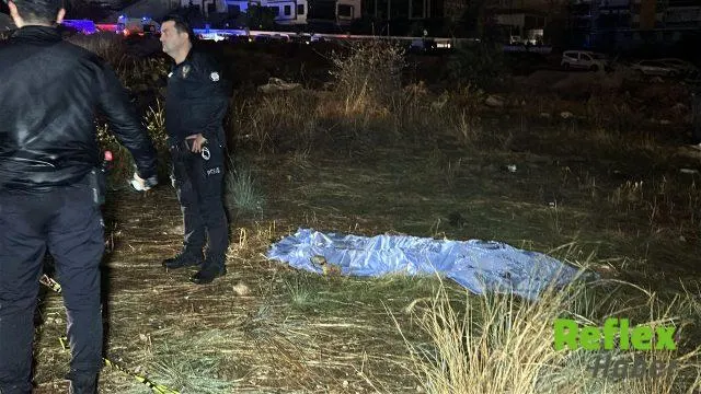 Antalya Kepez'de Hortum Dehşeti: 4 İ̇şçi Yaşamını Yitirdi