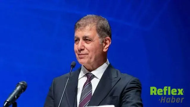 Cemil Tugay Ak Parti’ye Katıldı: İ̇zmir’de Yönetim Değişti